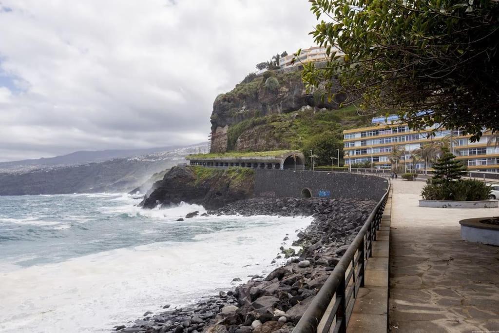 First Line Beach Apartment Пуерто-де-ла-Крус Екстер'єр фото